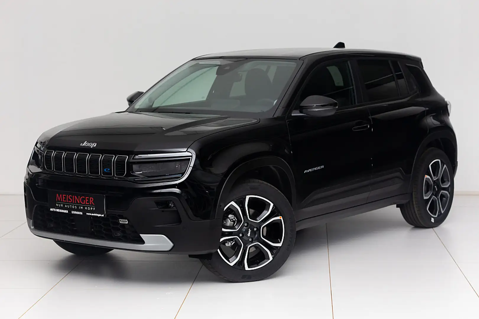 Jeep Avenger BEV 54kWh Altitude Schwarz - 1