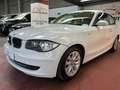 BMW 118 118dA Blanc - thumbnail 1