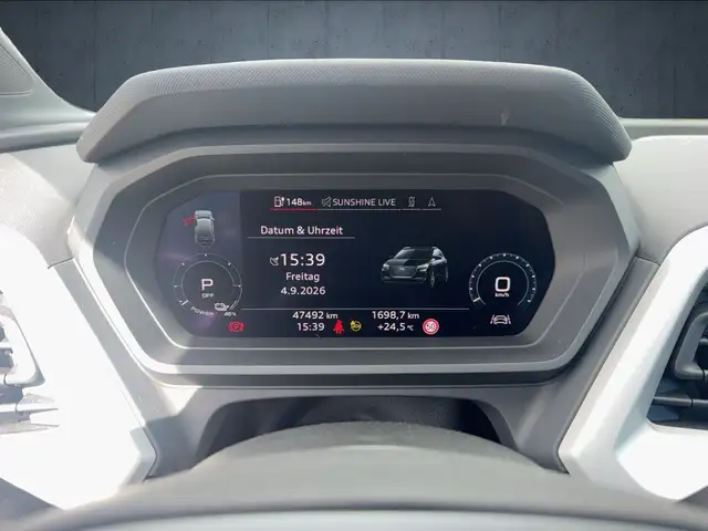 Audi Q4 E-Tron view 10