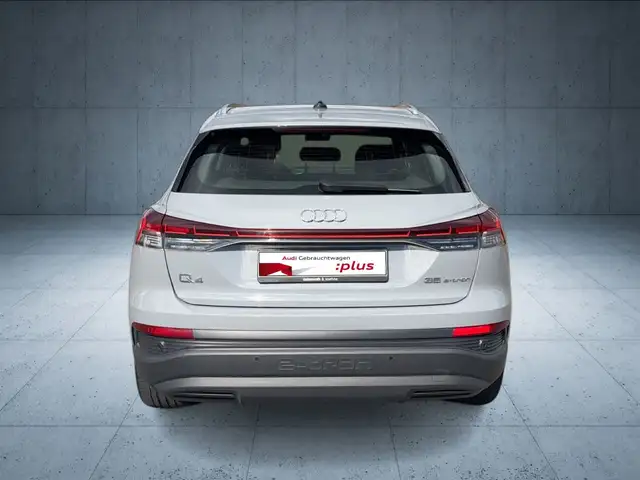 Audi Q4 E-Tron view 4