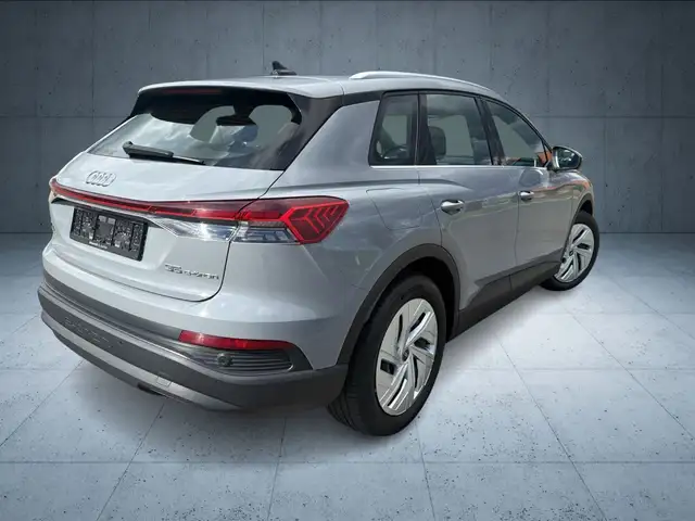 Audi Q4 E-Tron view 14