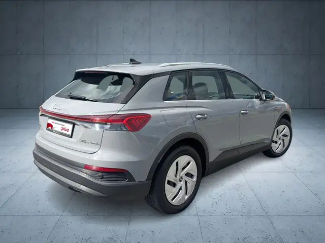 Audi Q4 E-Tron view 5