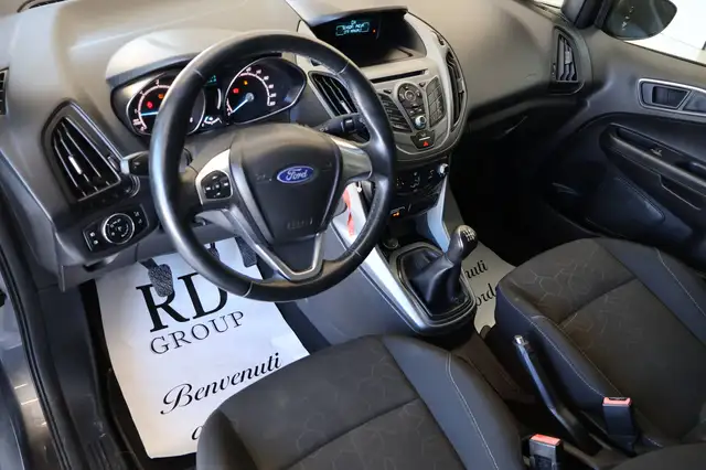 Ford B-Max view 9