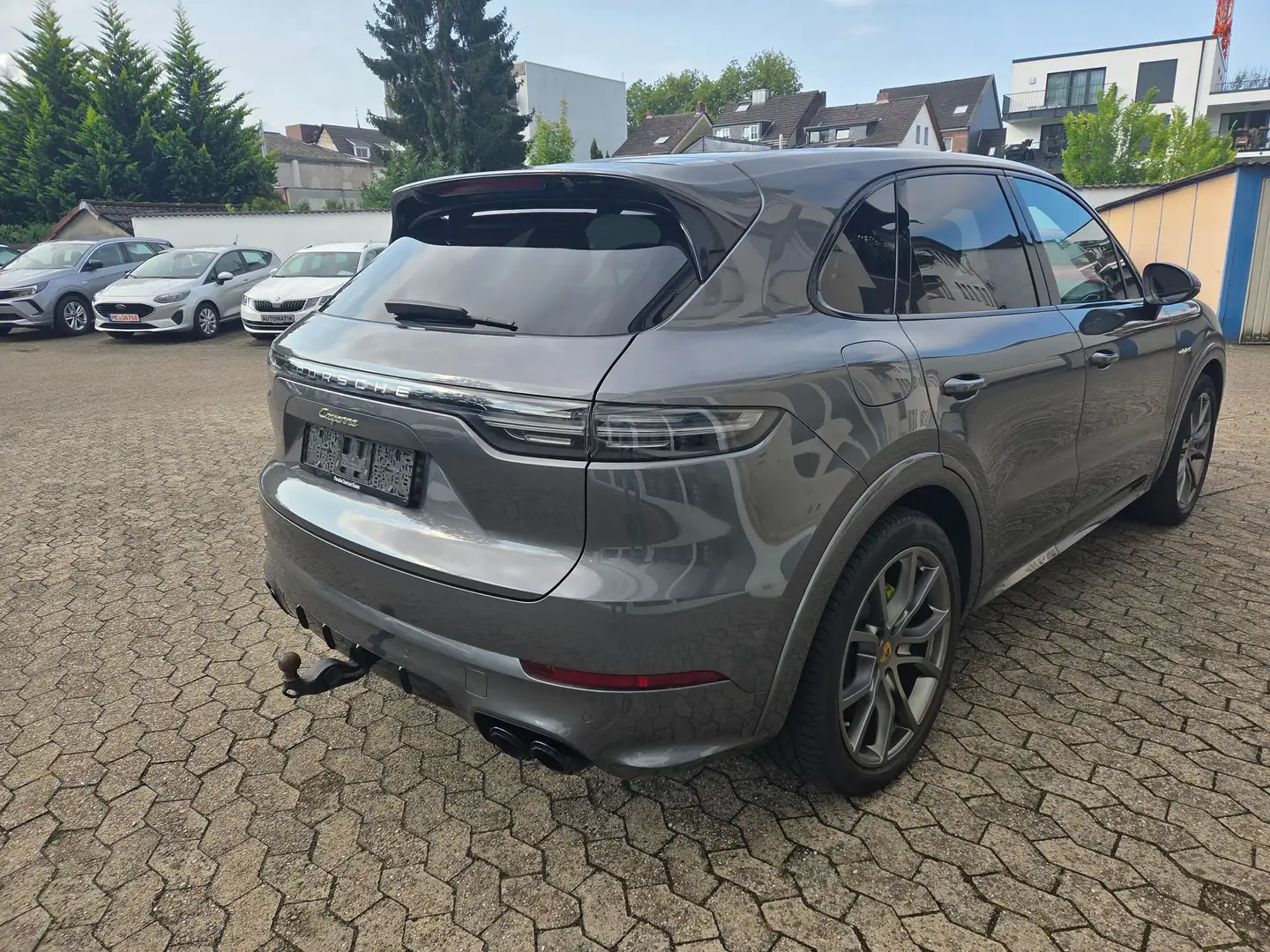 Porsche Cayenne E-Hybrid AHK ACC HUD PANO SpChrono Grau - 2