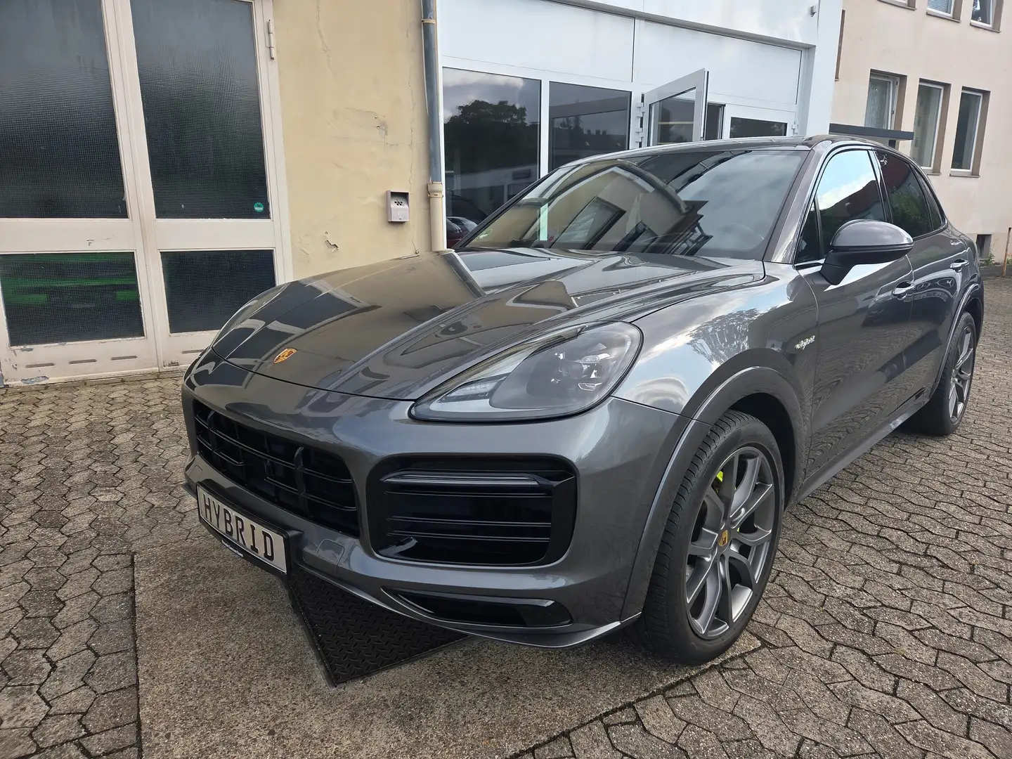 Porsche Cayenne E-Hybrid AHK ACC HUD PANO SpChrono Grau - 1