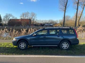 XC70 2.4 D5 AWD Summum Geartronic