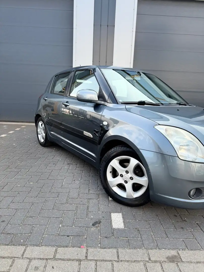 Suzuki Swift 1.3 Shogun Grigio - 2