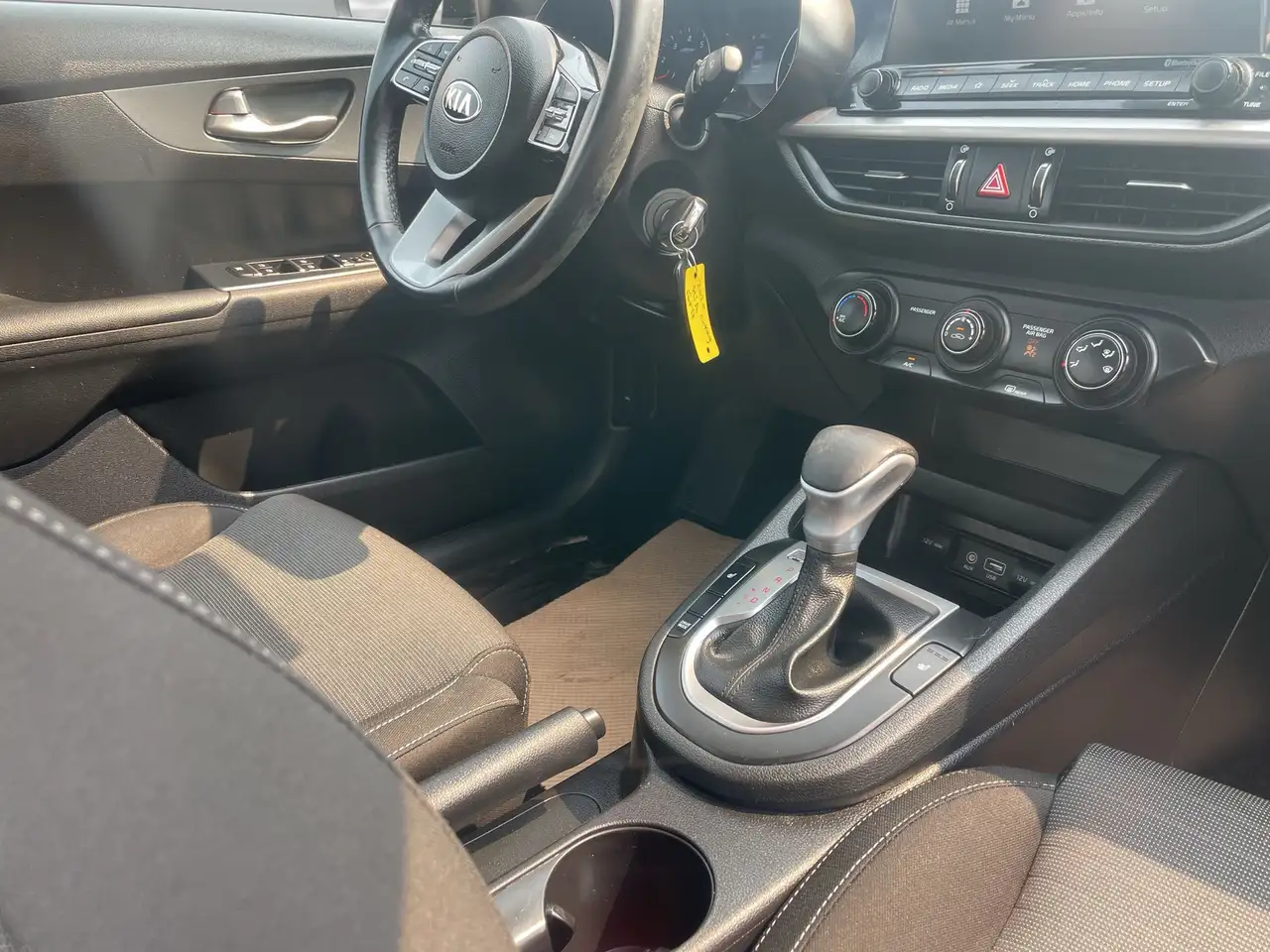 Kia Forte снимка Kia Forte