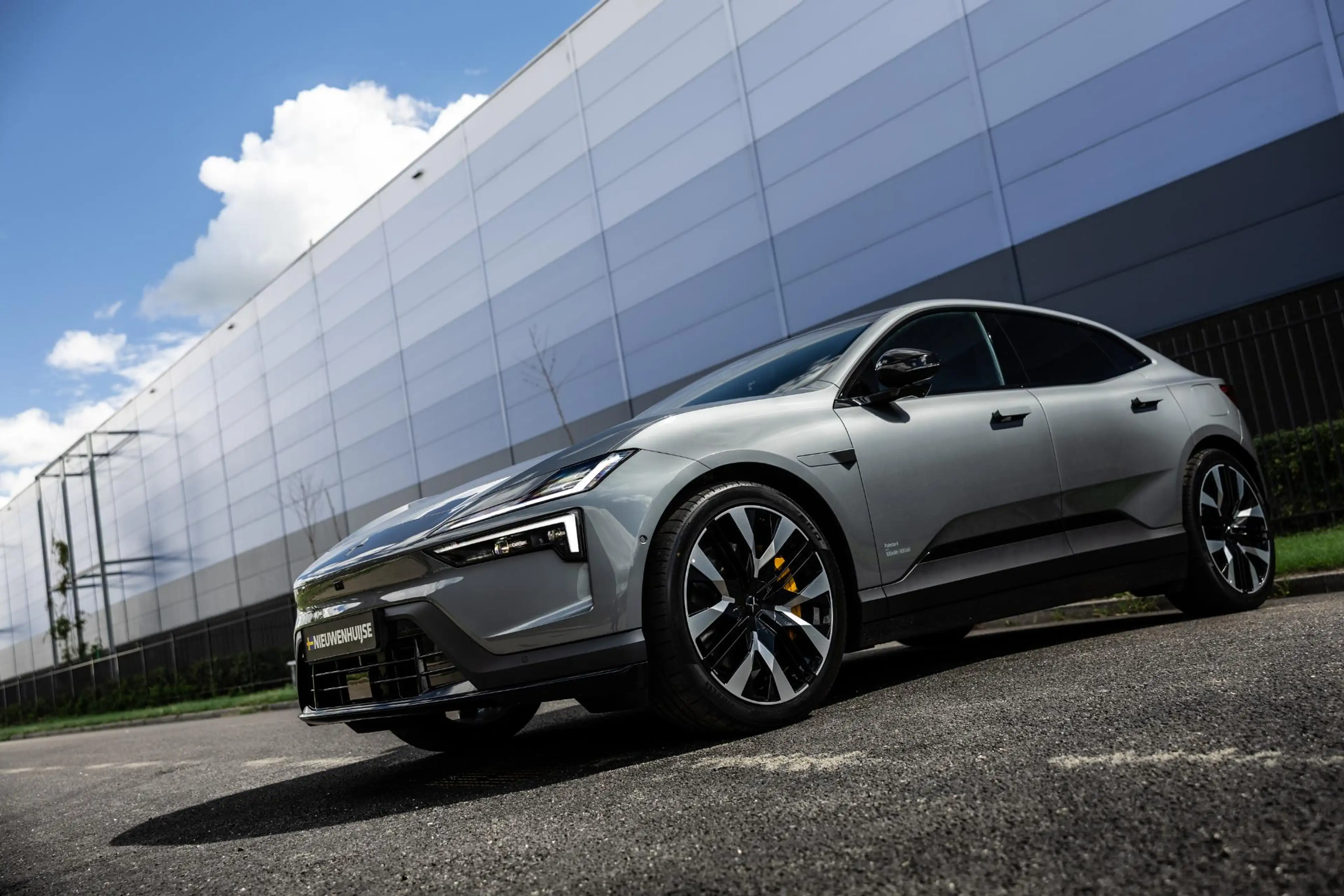 Polestar 4 Long Range Dual motor Performance Prime 100 kWh MY — photo 13