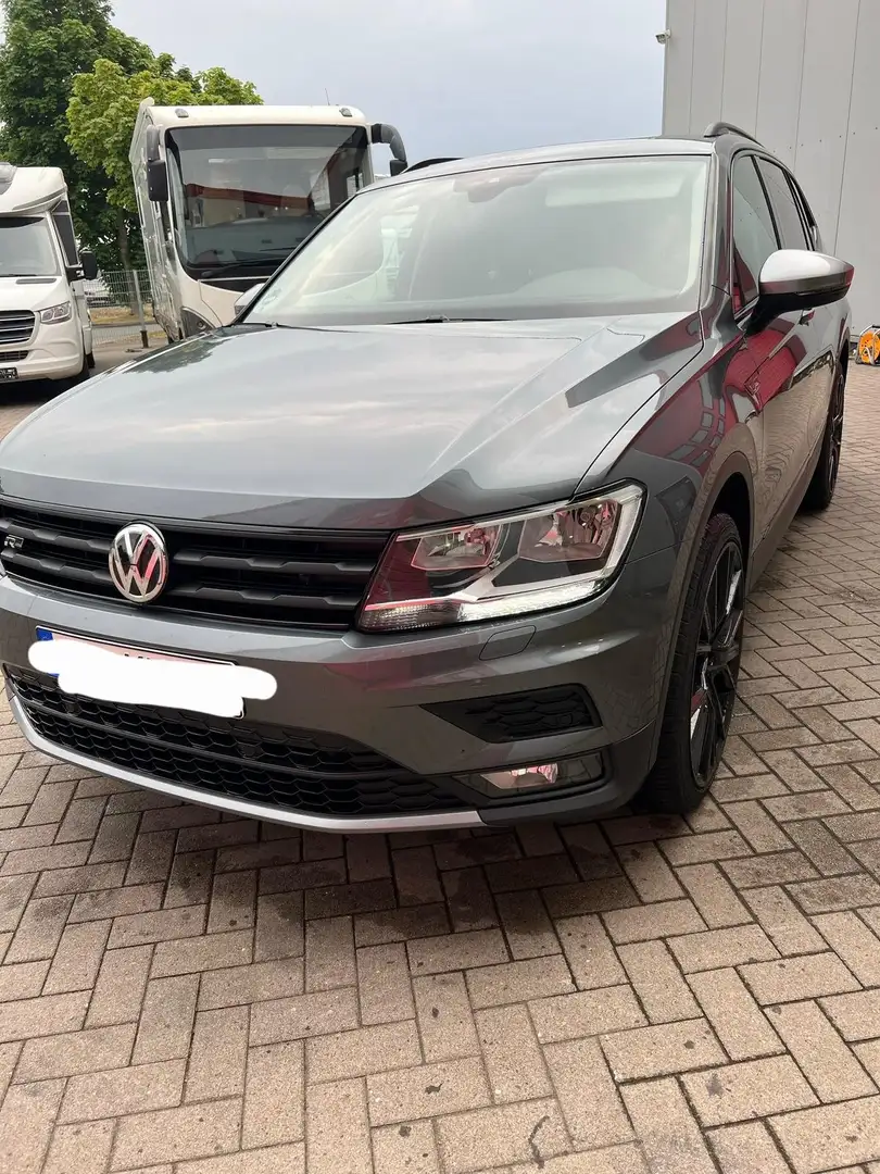 Volkswagen Tiguan Allspace Tiguan Allspace 2.0 TDI SCR 4Motion Trendline Grau - 2