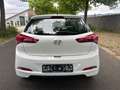 Hyundai i20 i20 1.4 CRDi Trend Weiß - thumbnail 2