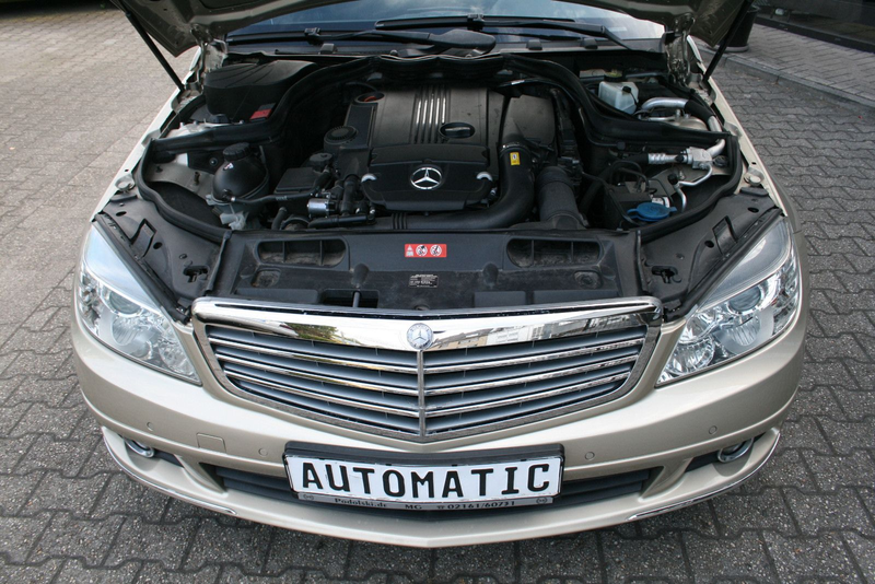 Mercedes-Benz C 250 Elegance Automatic CGI BlueEfficiency,Navi — photo 21