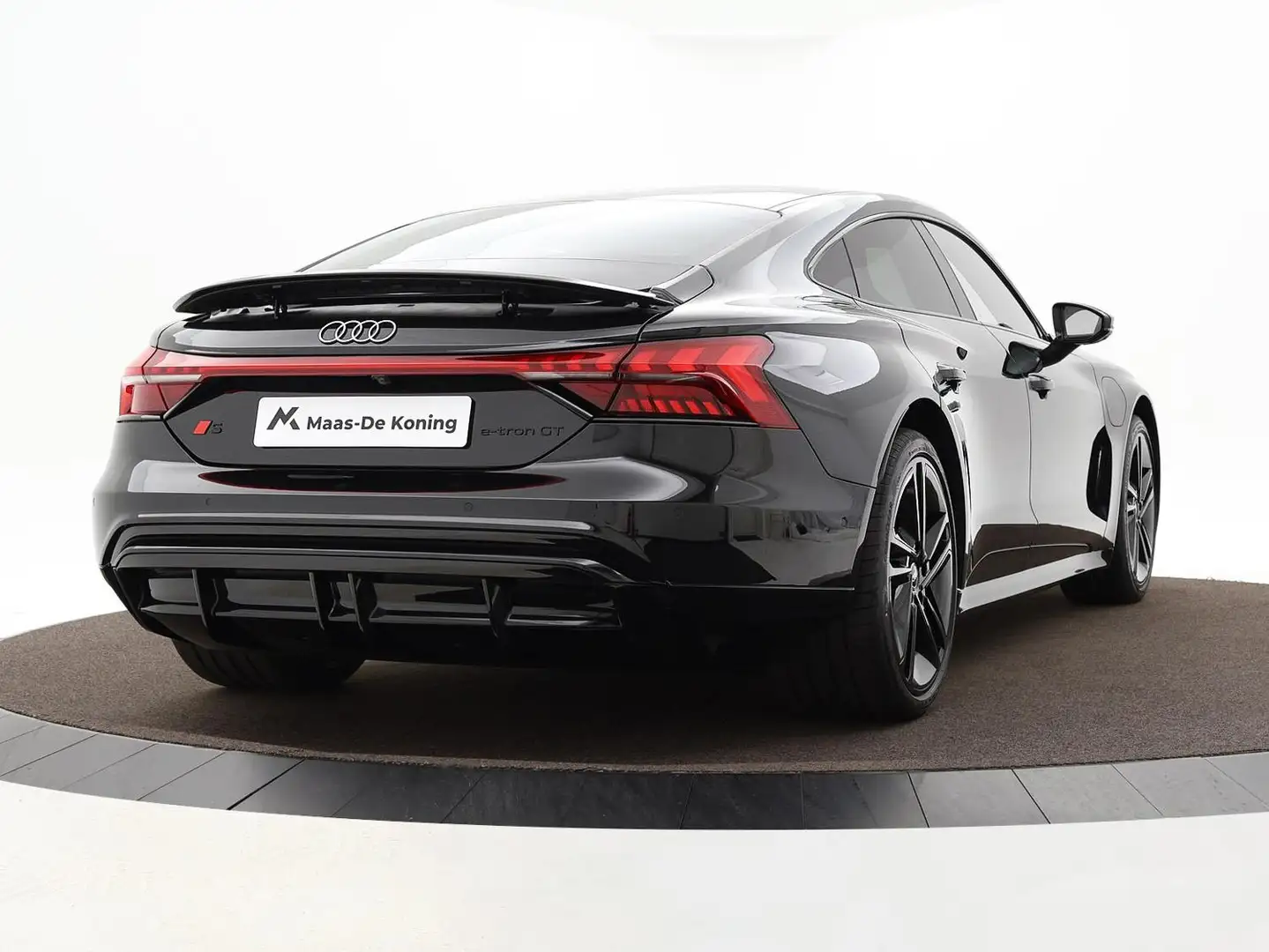 Audi e-tron GT S 592 PK · Vierwiel en sportbesturing · Matrix + l Zwart - 2