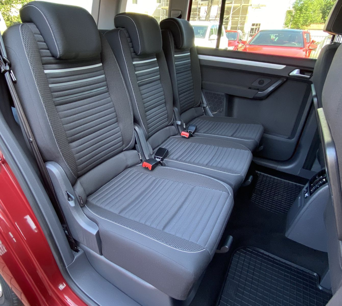 Volkswagen Touran Cup Autom. AHK PDC SHZ Garantie — photo 14