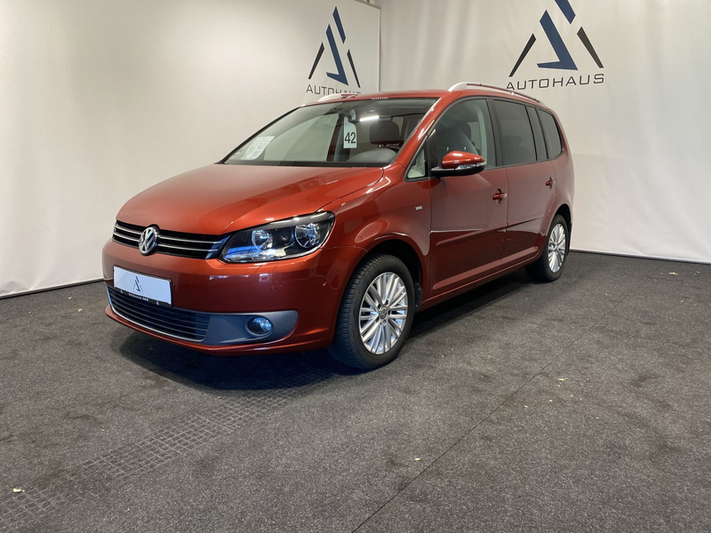 Volkswagen Touran Cup Autom. AHK PDC SHZ Garantie