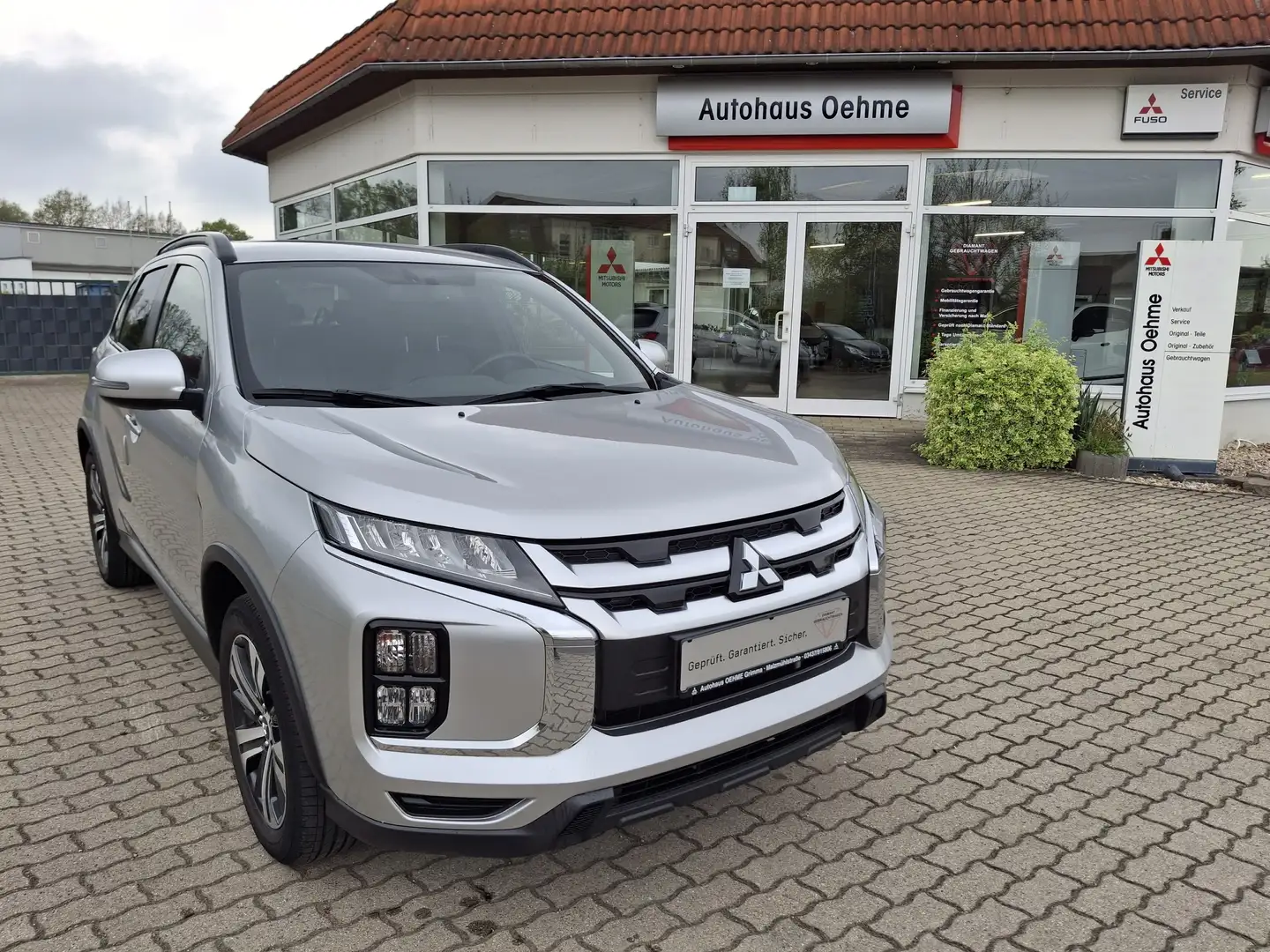 Mitsubishi ASX 2.0 2WD Intro Edition+ Silber - 1