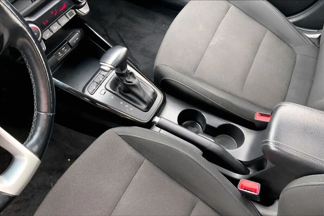 Kia Rio photo Kia Rio