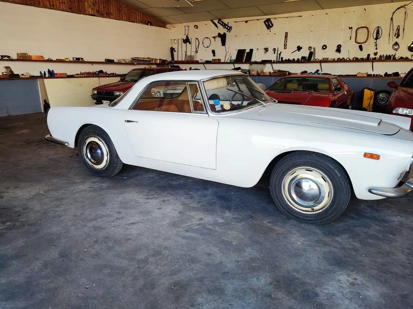 Lancia Flaminia GT Touring Bianco - 2