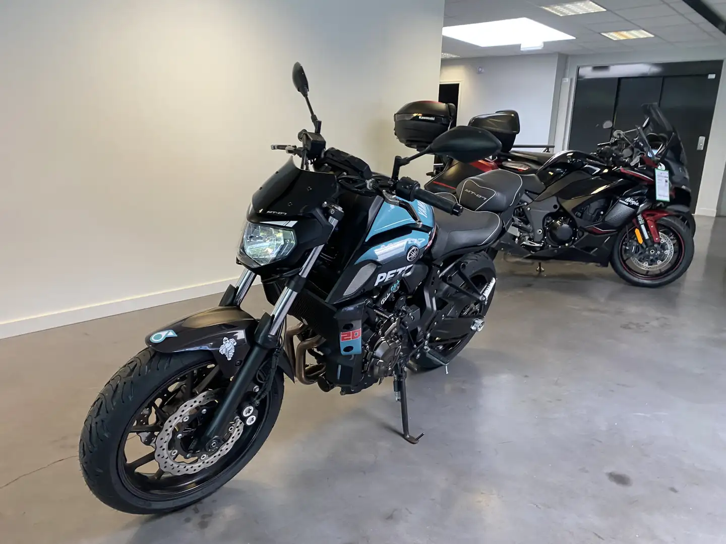 Yamaha MT-07 - 2