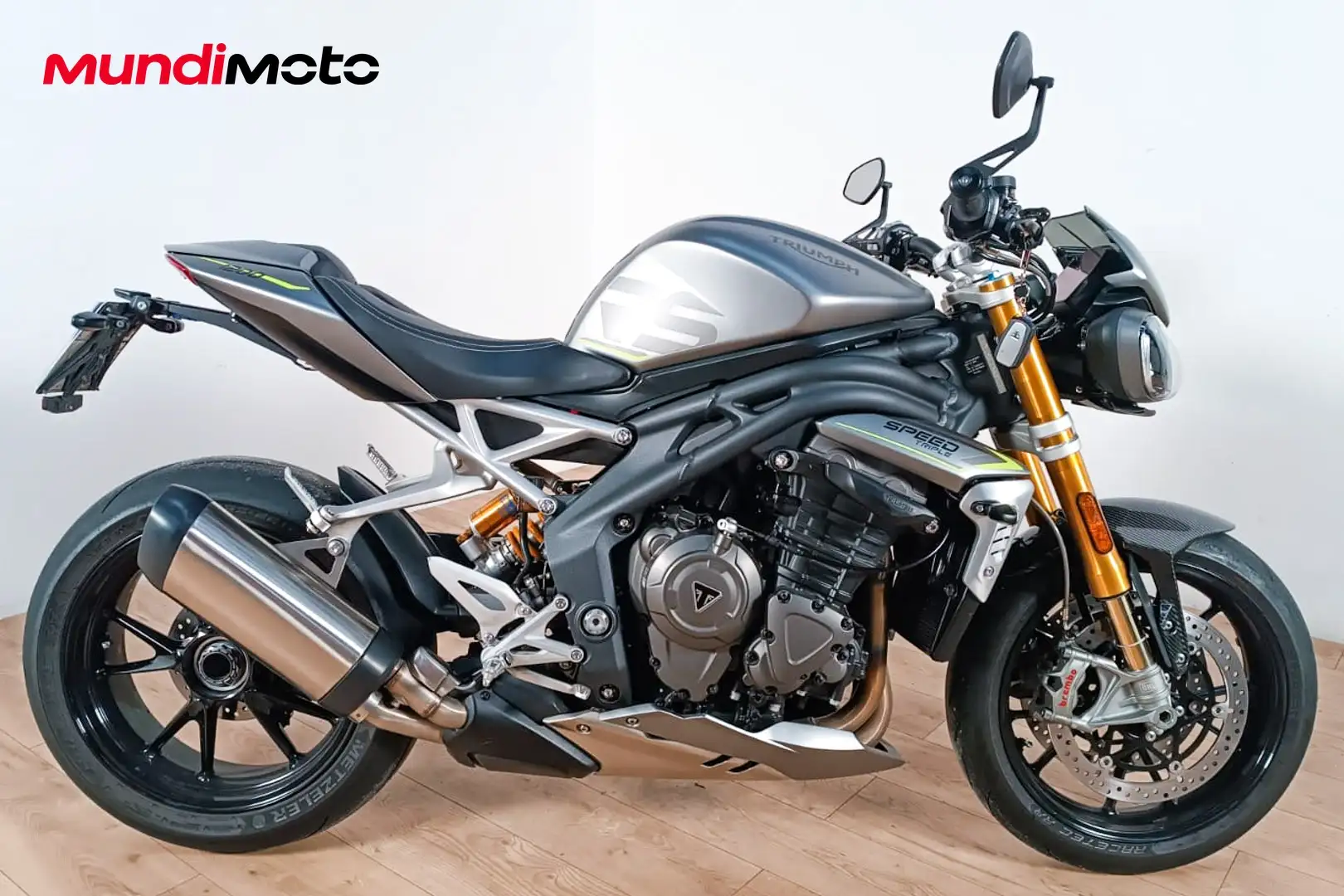 Triumph Speed Triple 1200 RS - 1