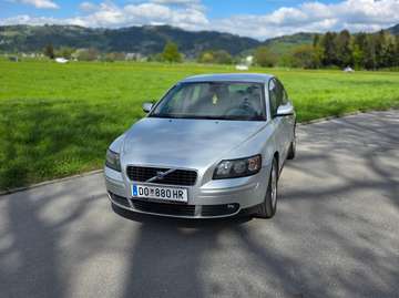 S40 2,0 D