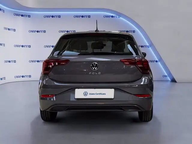 Volkswagen Polo view 5