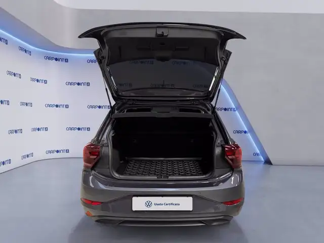 Volkswagen Polo view 18