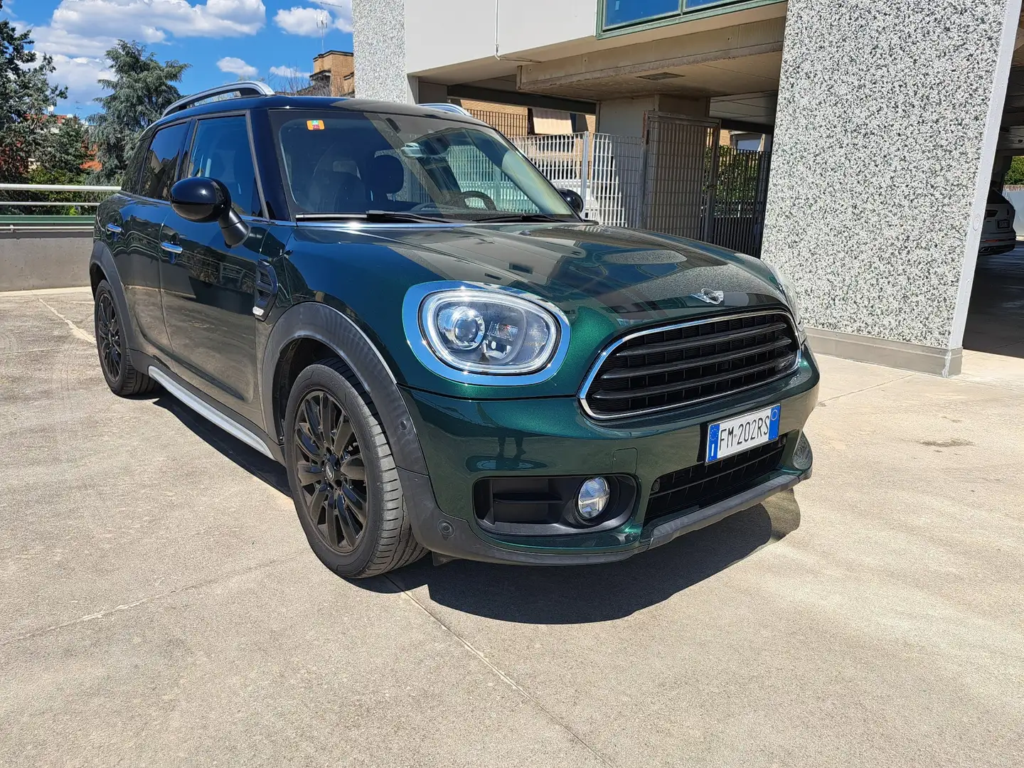 MINI Countryman D hype zelena - 2