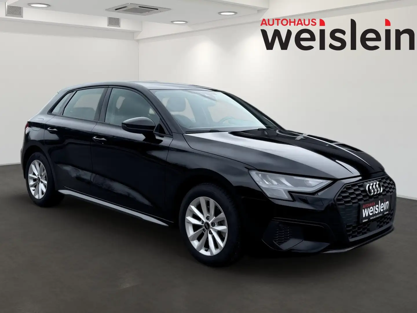 Audi A3 30 TDI Schwarz - 2