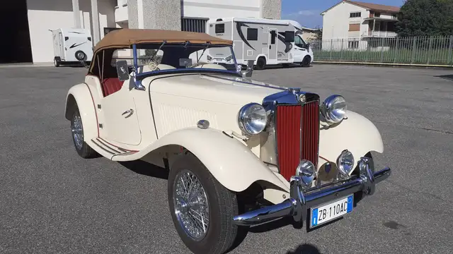 MG TD midget - Asi