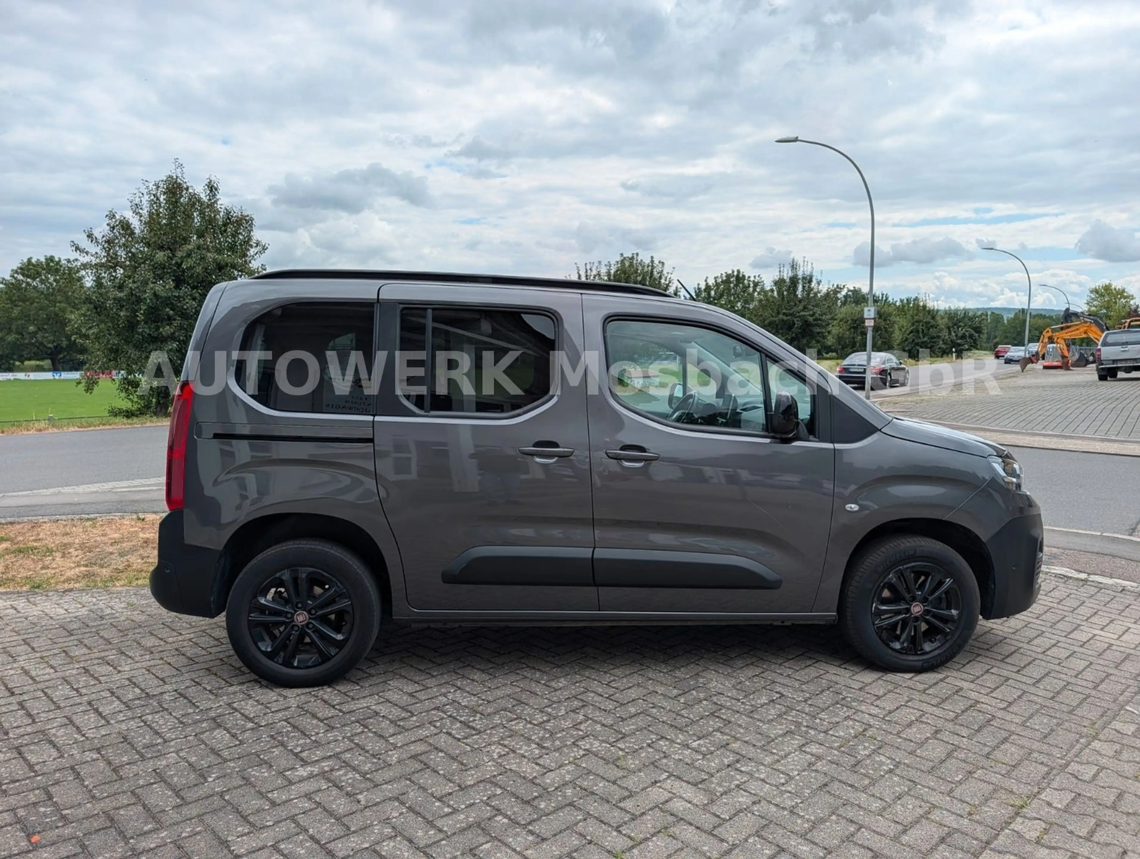 Fiat Doblo Doblò Kombi L1/1. Hand/Kamera/Keyless — photo 7