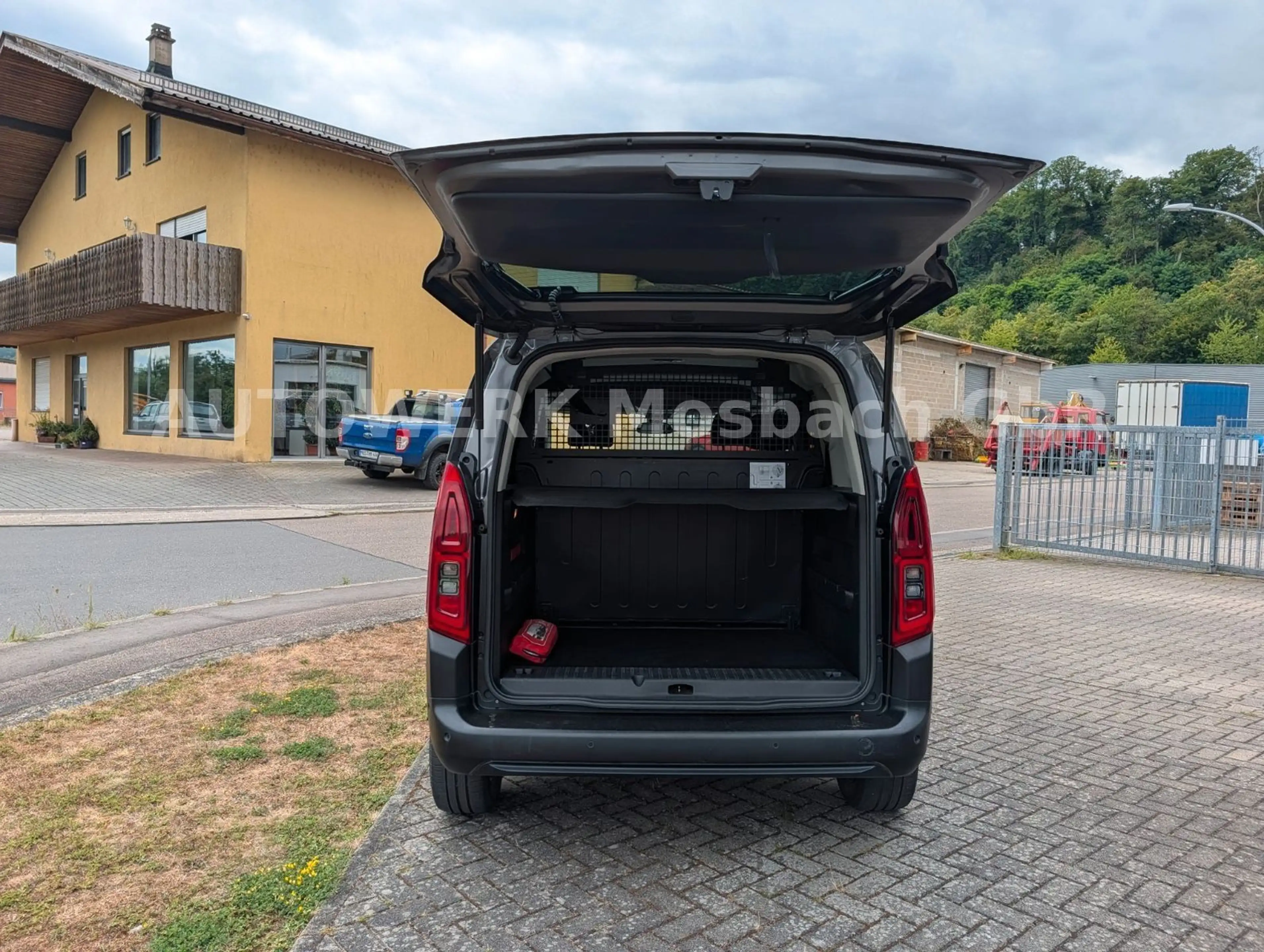 Fiat Doblo Doblò Kombi L1/1. Hand/Kamera/Keyless — photo 9