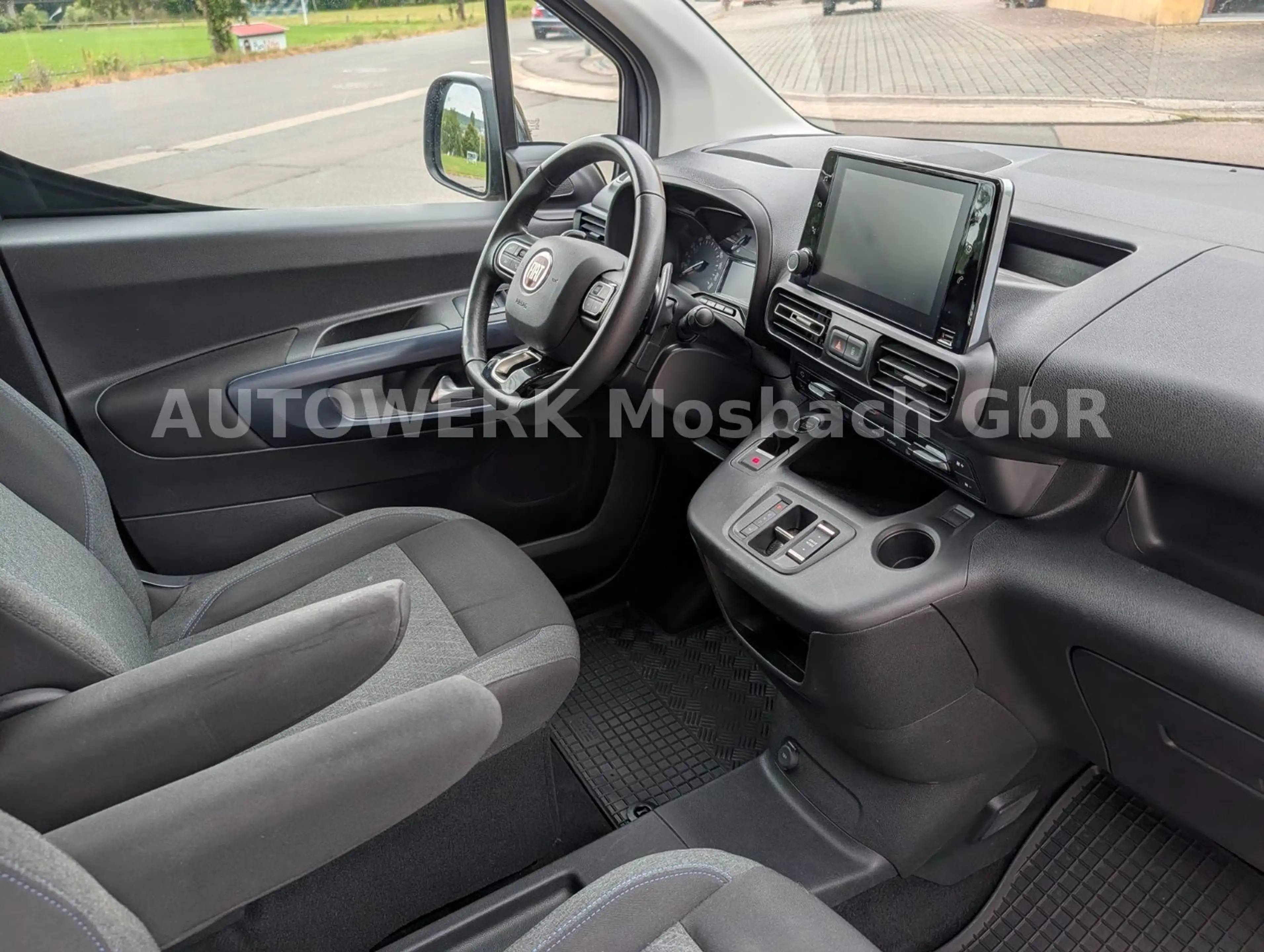 Fiat Doblo Doblò Kombi L1/1. Hand/Kamera/Keyless — photo 19