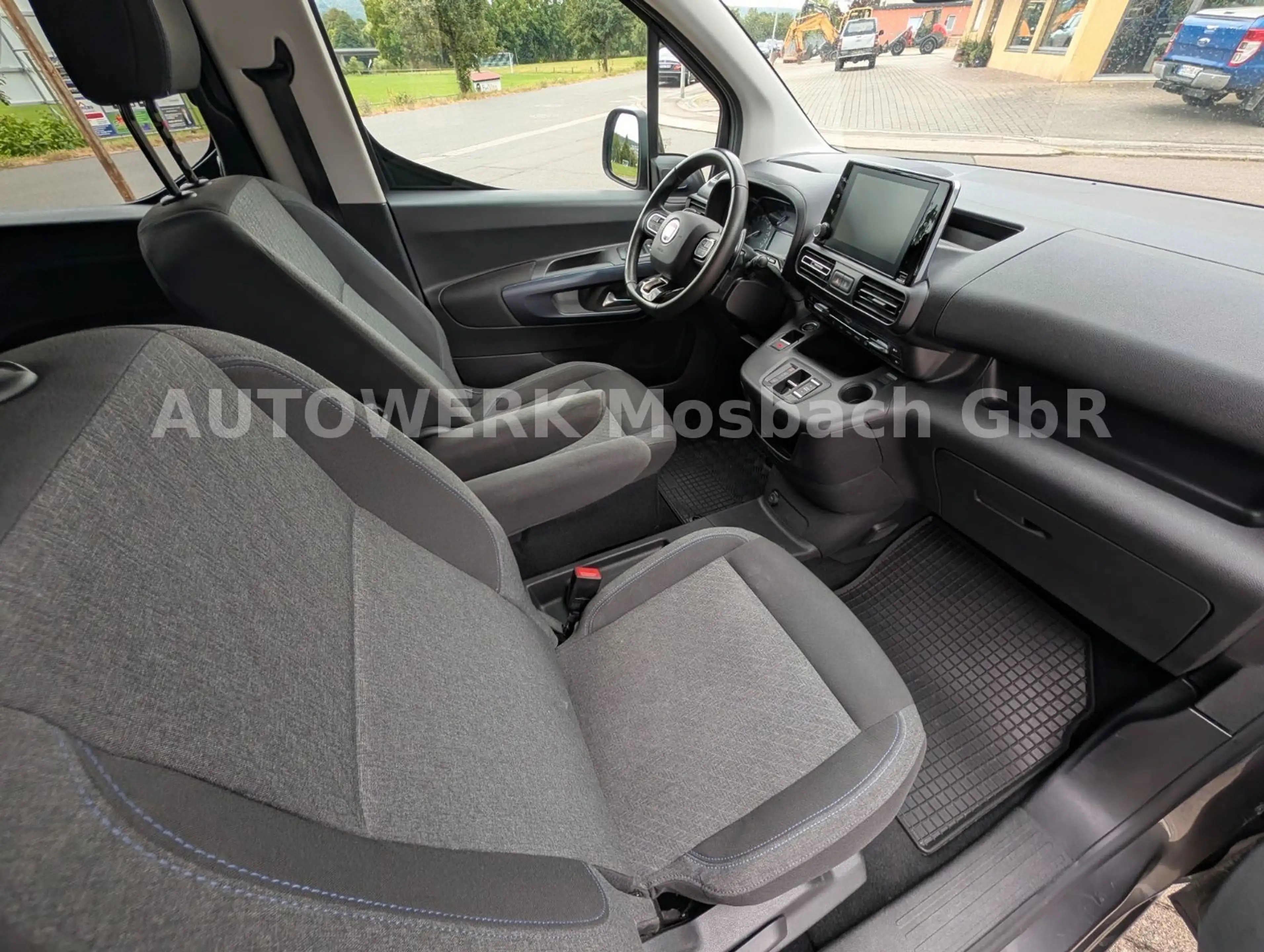 Fiat Doblo Doblò Kombi L1/1. Hand/Kamera/Keyless — photo 20