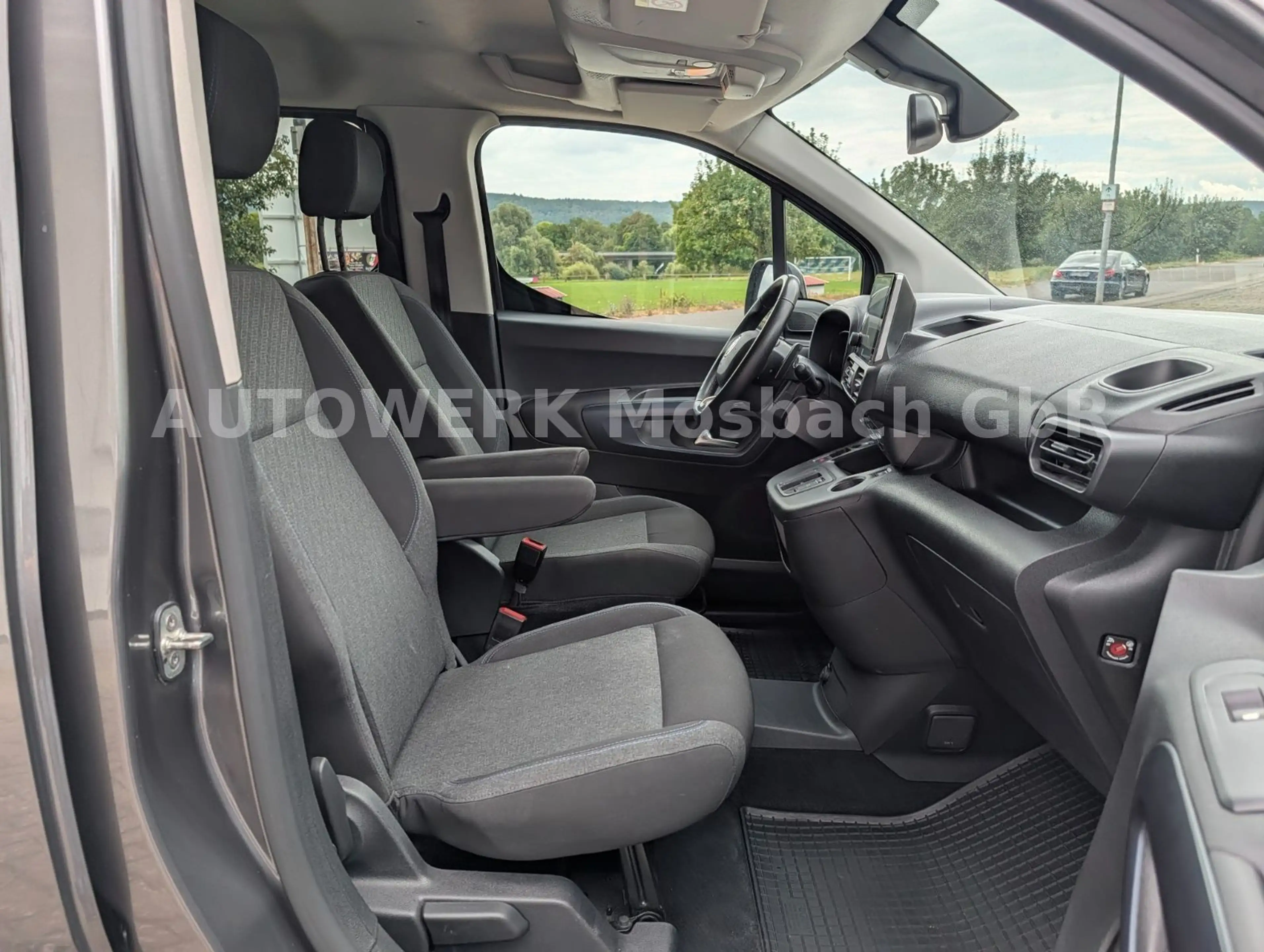 Fiat Doblo Doblò Kombi L1/1. Hand/Kamera/Keyless — photo 17