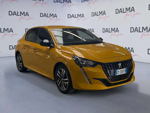 Peugeot 208 view 7