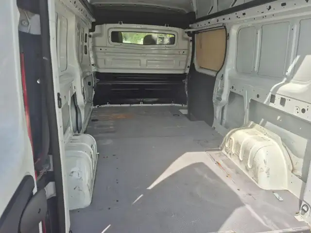 Renault Trafic view 5