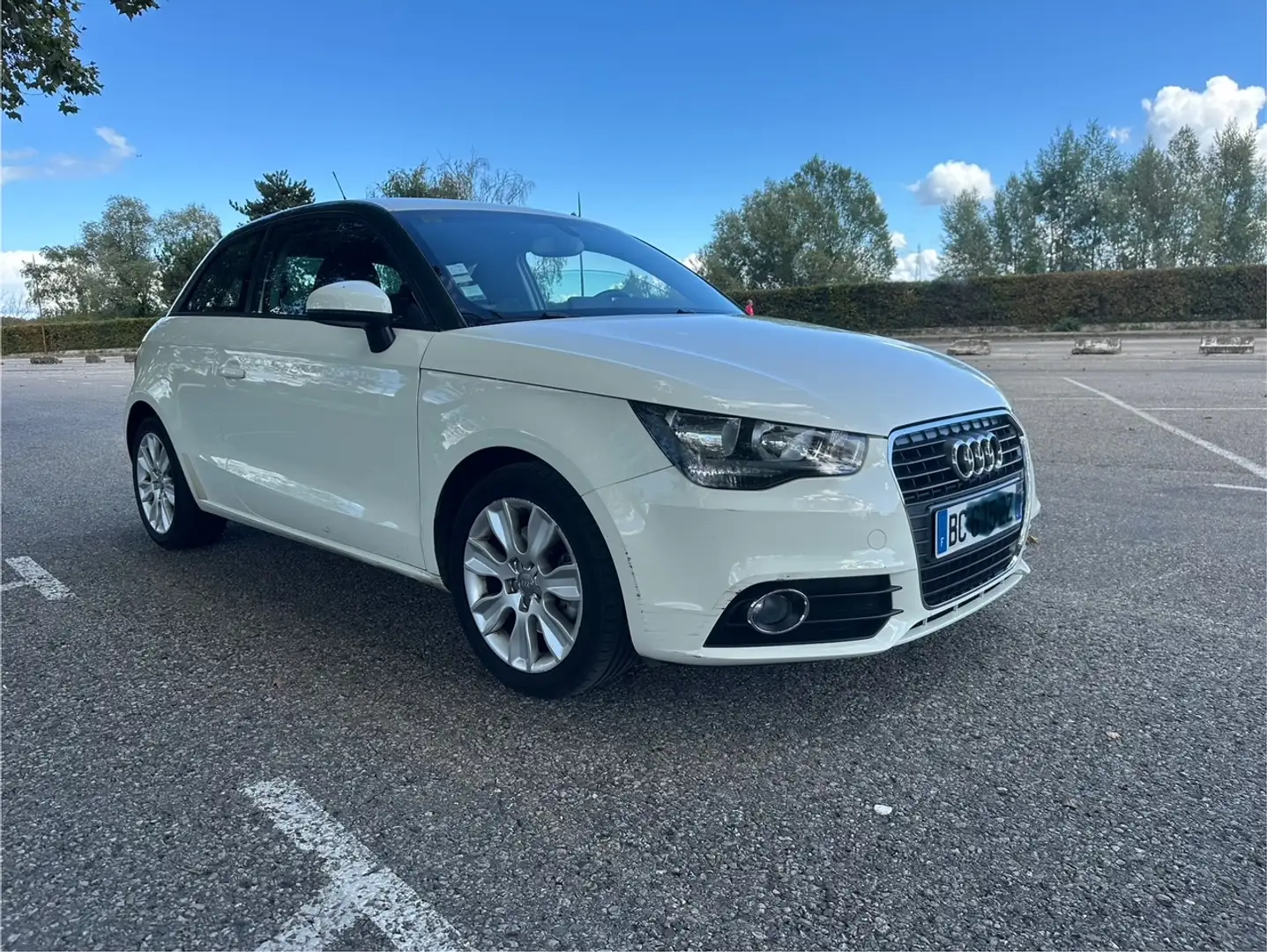 Audi A1 A1 1.4 TFSI 122 Ambiente S tronic Blanc - 2