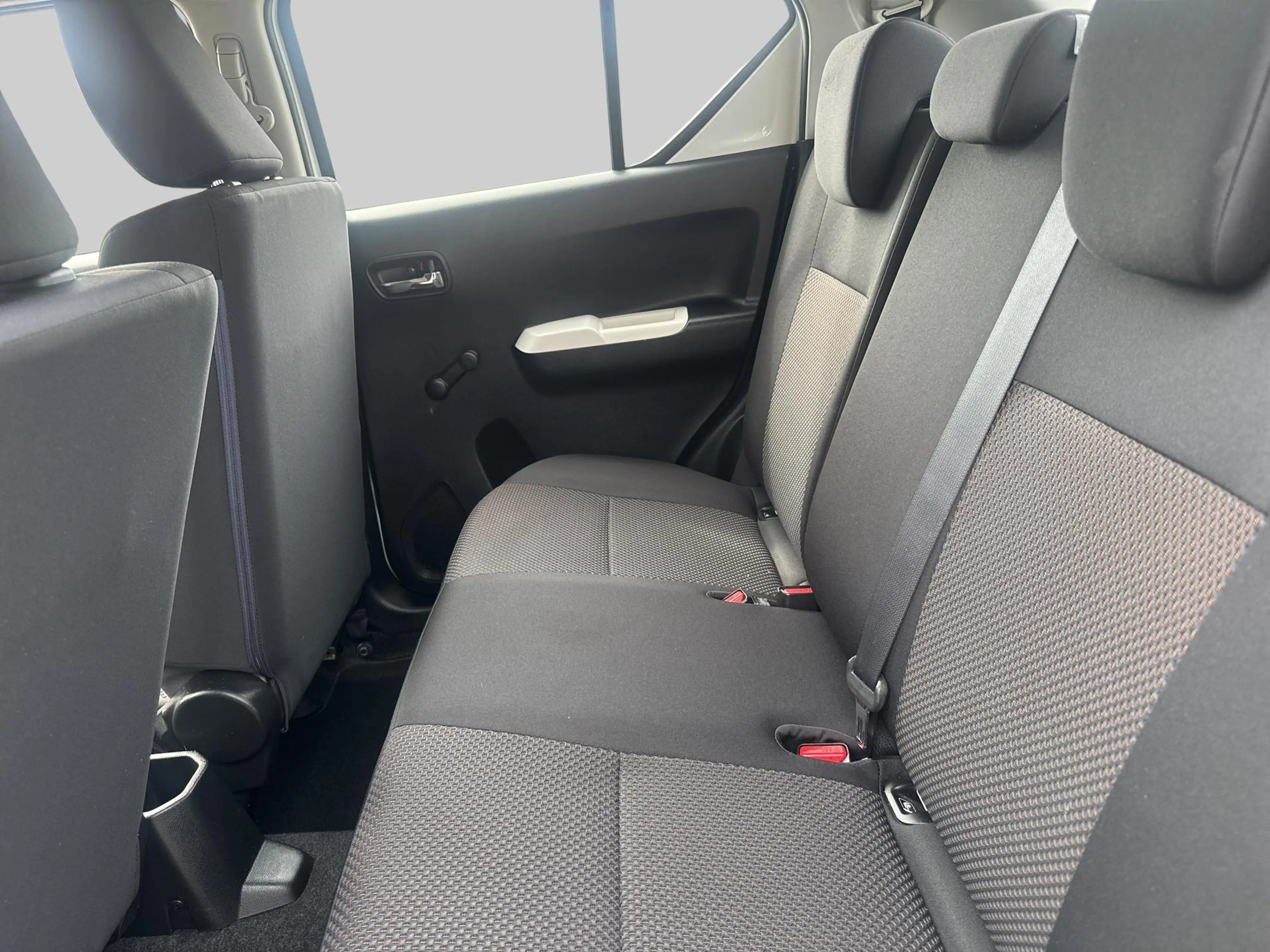 Suzuki Ignis 1.2 Comfort — photo 6