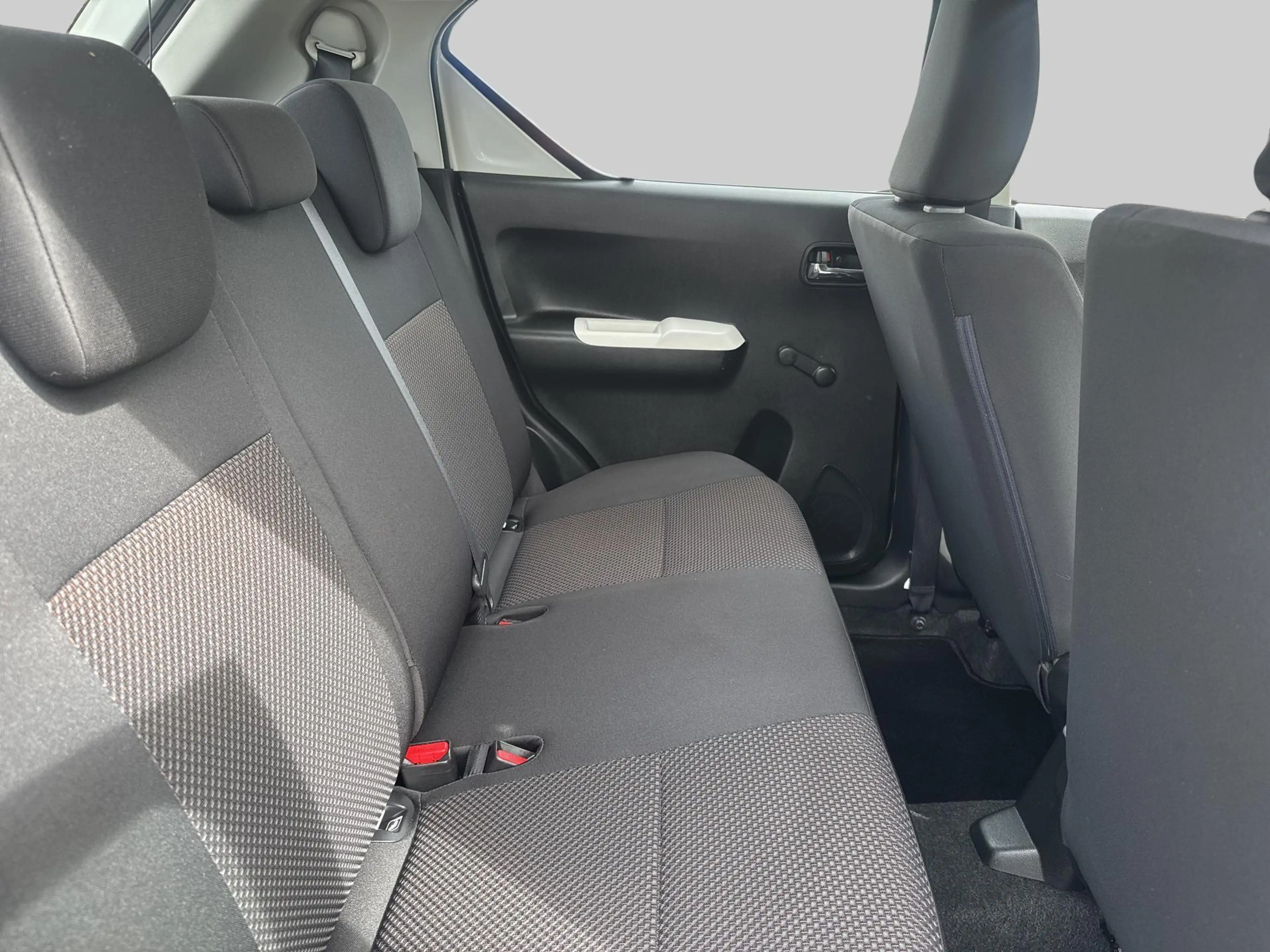 Suzuki Ignis 1.2 Comfort — photo 14