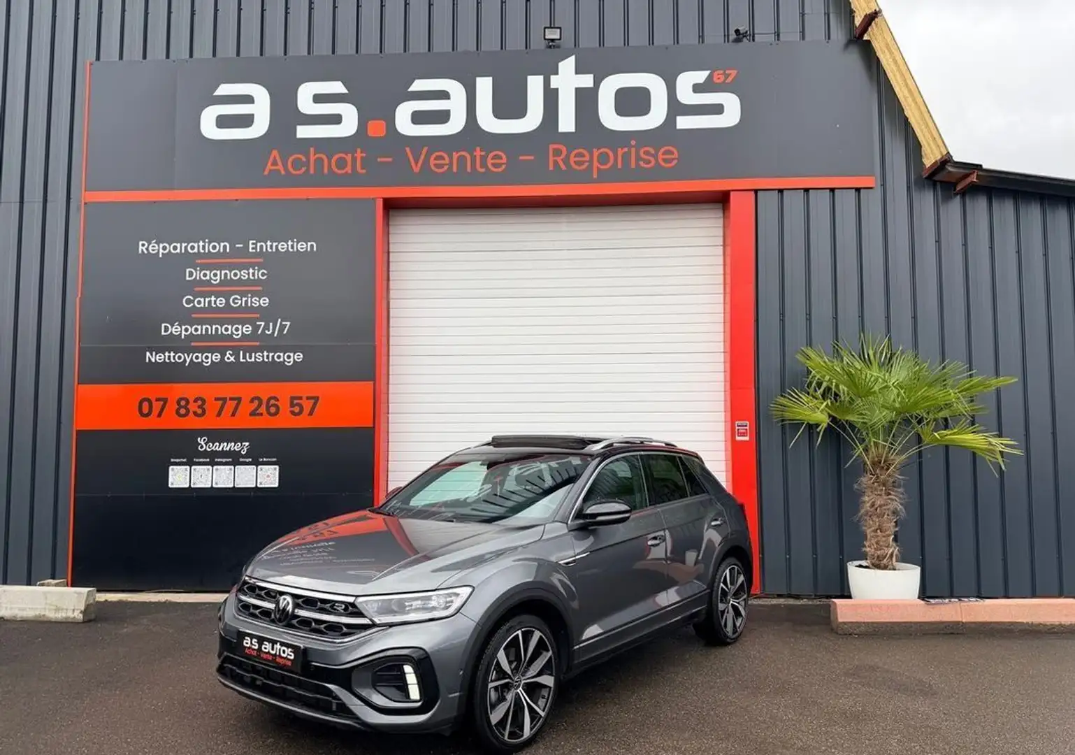 Volkswagen T-Roc 2.0 TDI 150 CV R LINE BOITE AUTO TOIT OUVRANT PANO- RÉGULATEUR ADAPTATIF COCPIT Grau - 1