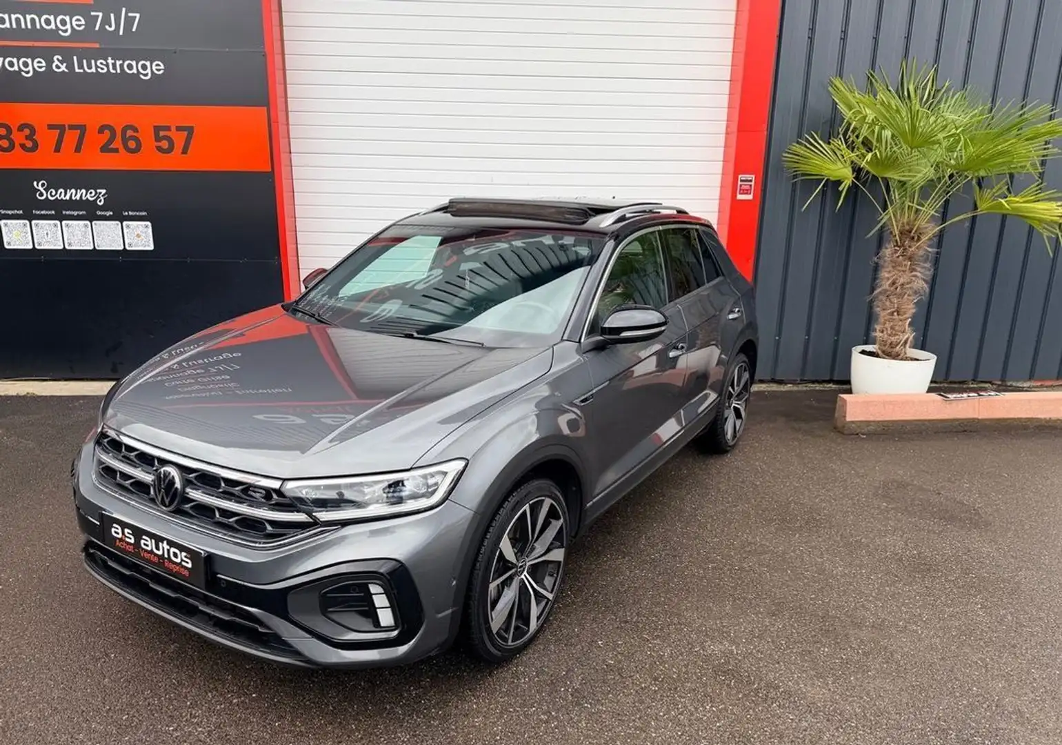 Volkswagen T-Roc 2.0 TDI 150 CV R LINE BOITE AUTO TOIT OUVRANT PANO- RÉGULATEUR ADAPTATIF COCPIT Grau - 2