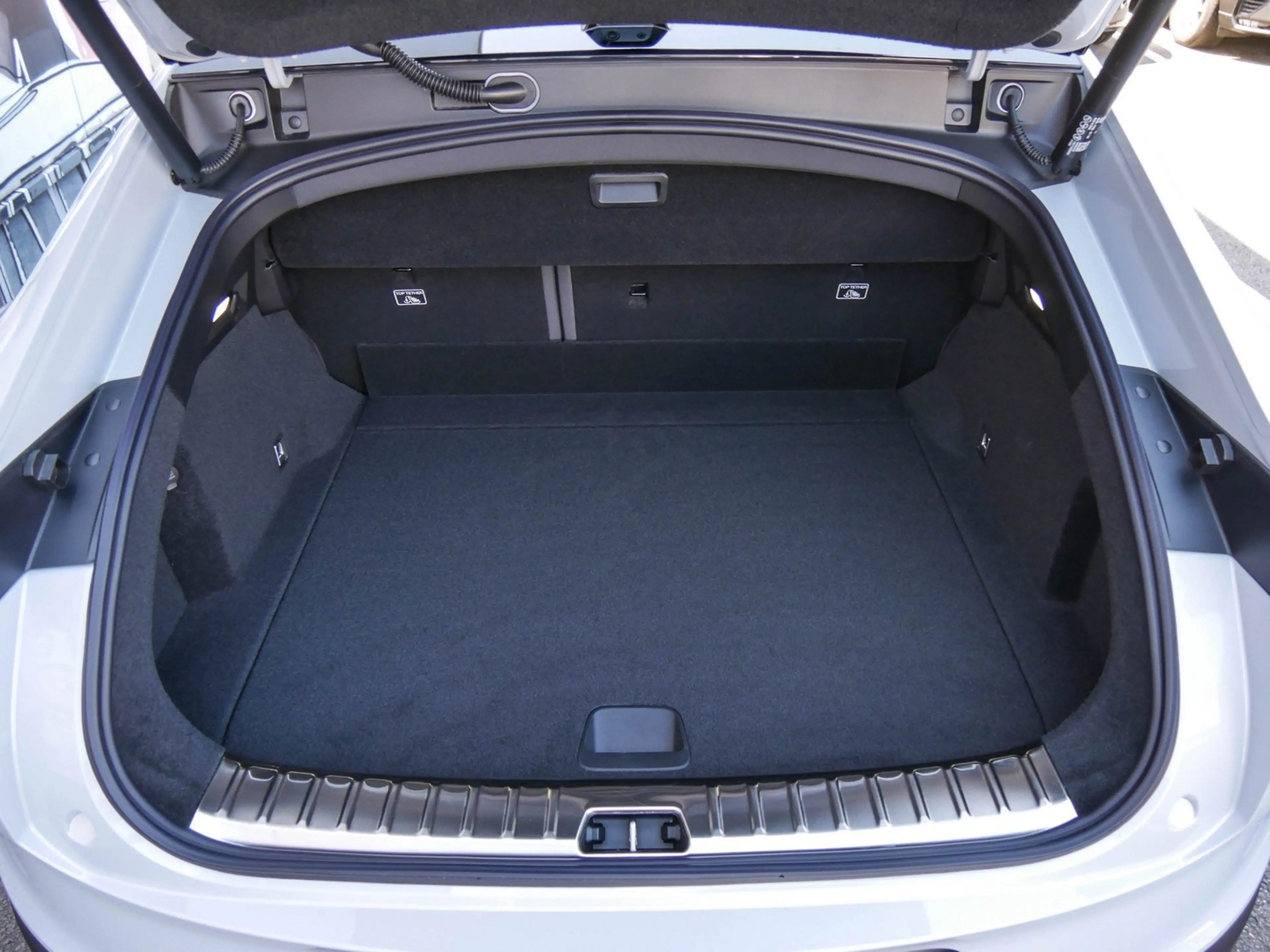 Polestar 4 LRS *360* *Pano* — photo 14
