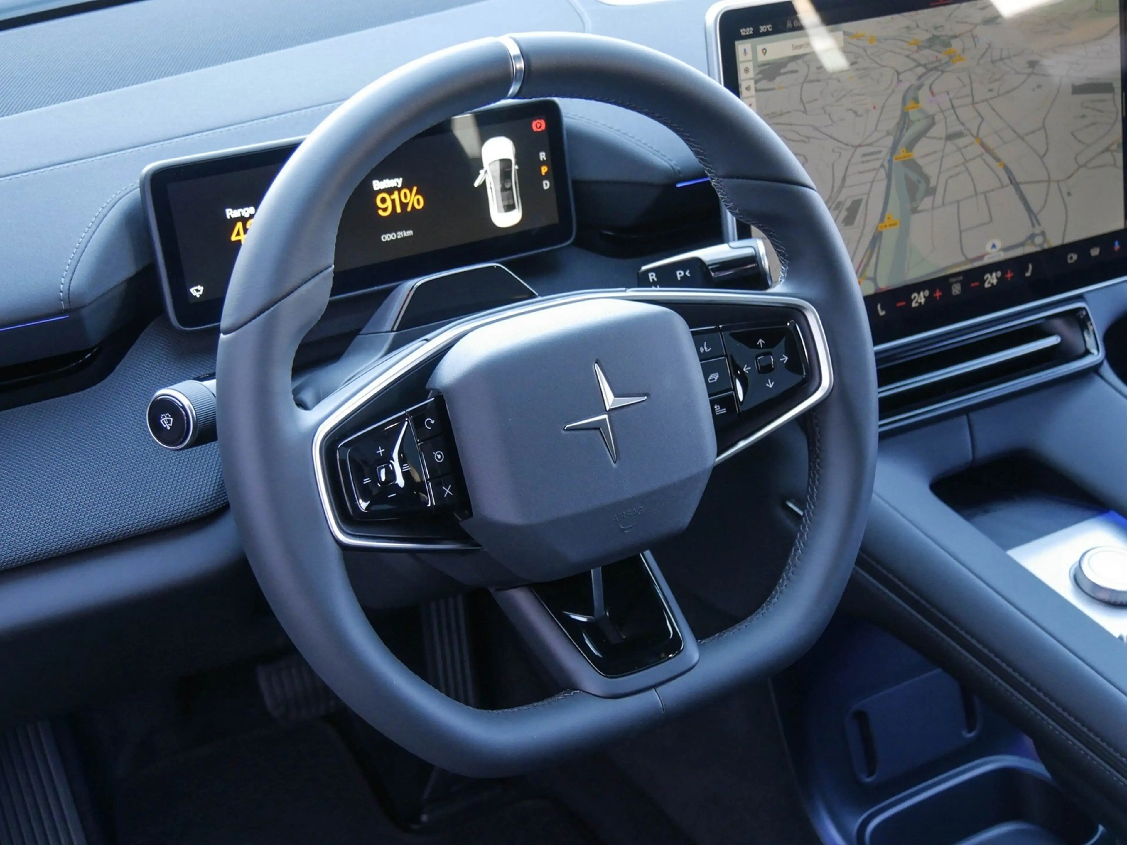 Polestar 4 LRS *360* *Pano* — photo 8