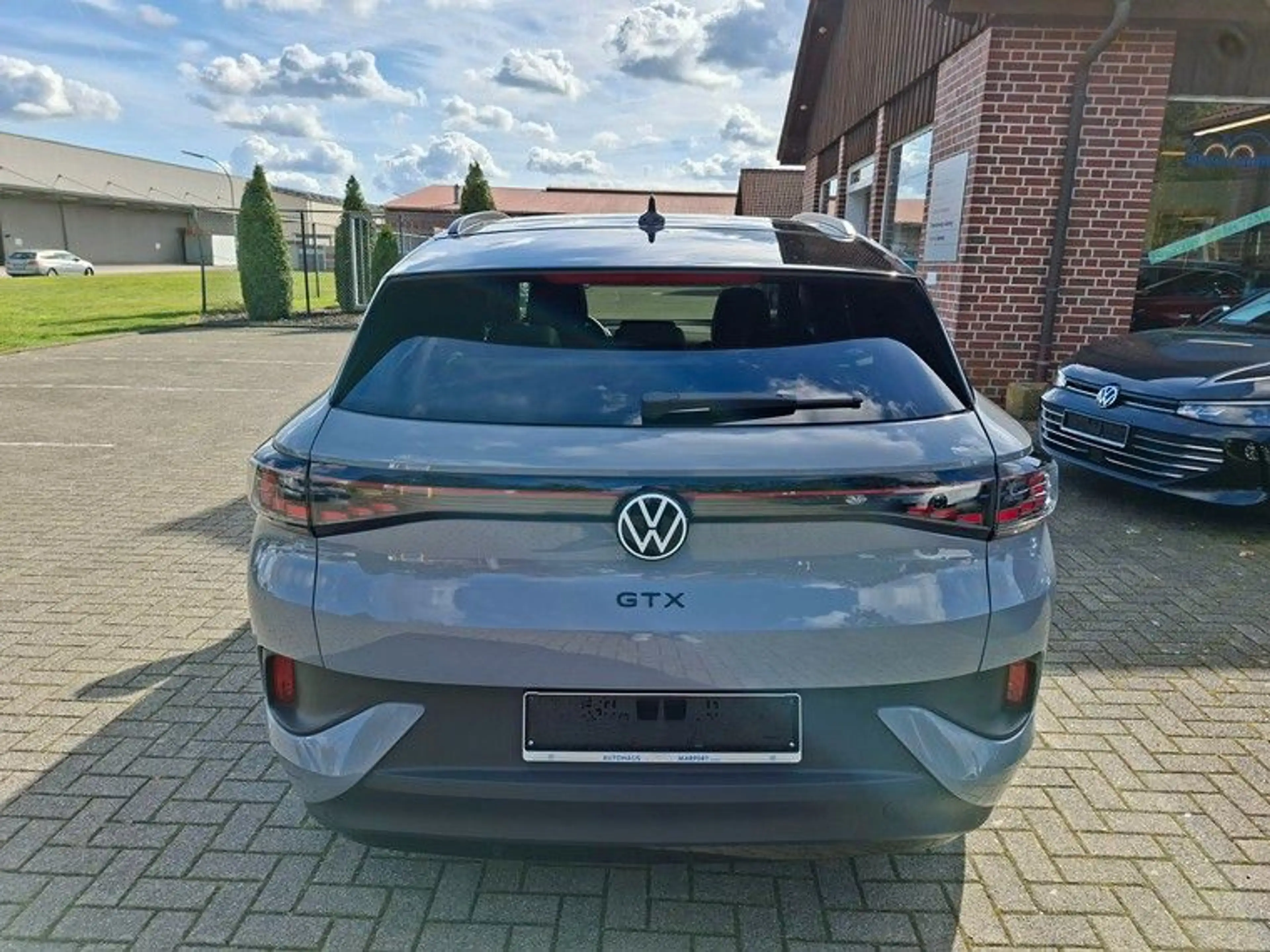 Volkswagen ID.4 GTX 220kW 4Motion AHK*Kamera* Pano*21" — photo 4