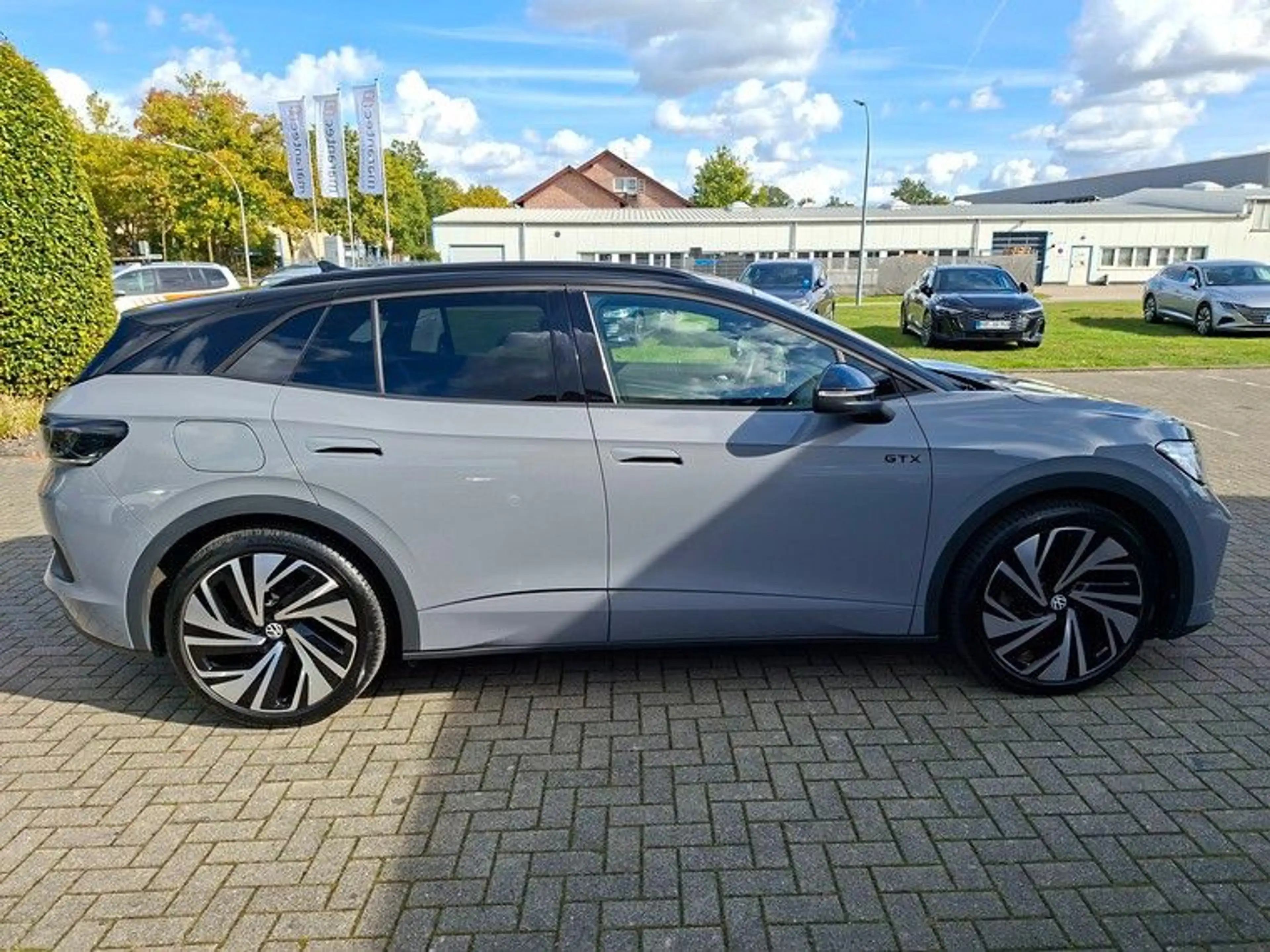 Volkswagen ID.4 GTX 220kW 4Motion AHK*Kamera* Pano*21" — photo 6