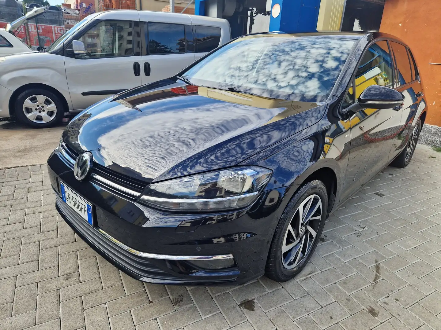 Volkswagen Golf 5p 1.6 tdi Business 115cv dsg - 1