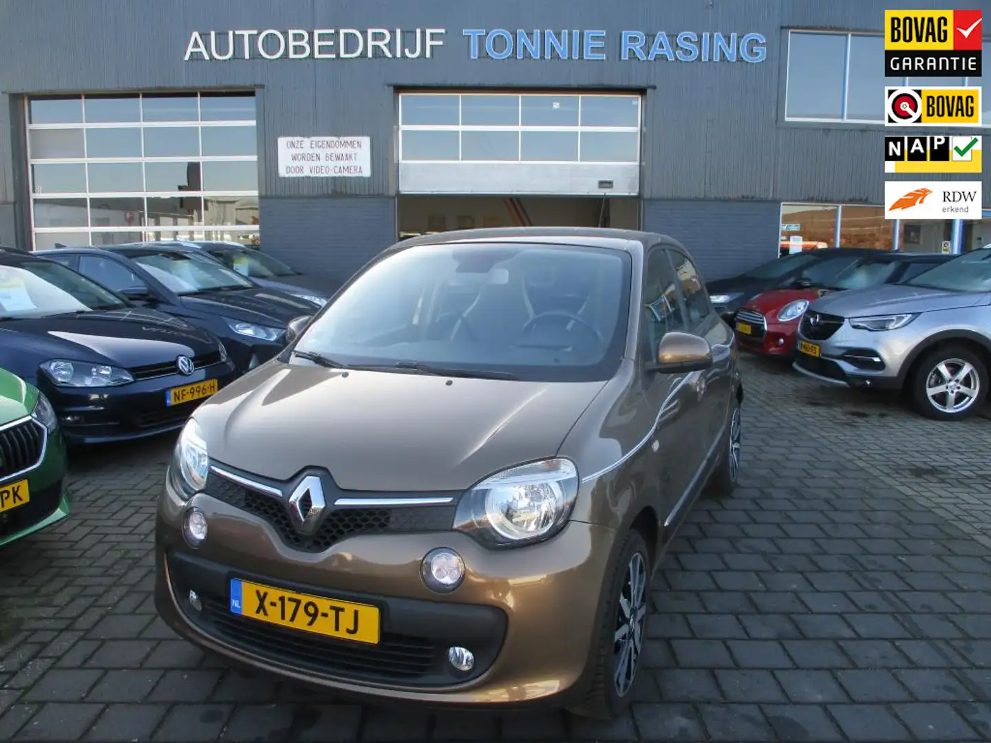 Renault Twingo 1.0 SCe Expression Brown - 1