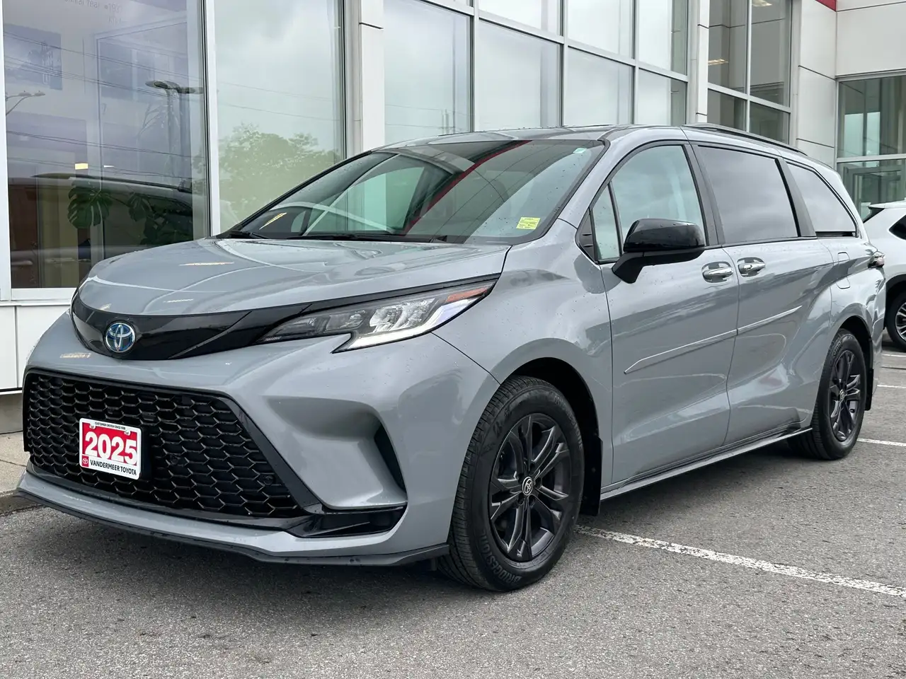 2025 Toyota Sienna