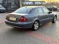 Mercedes-Benz E 320 CDI Blau - thumbnail 3